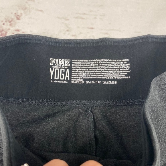 VS Dark‎ Grey Mesh Leggings - Picture 4 of 14